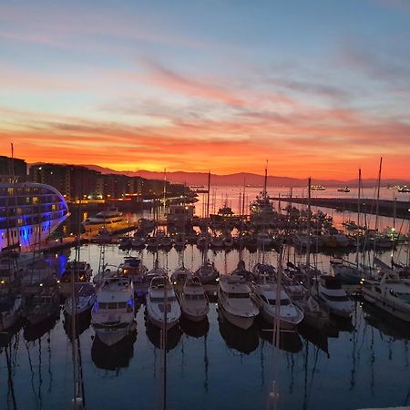 Luxury Yacht Stay "White Dove" Sleeps 6 Gibraltar Eksteriør bilde