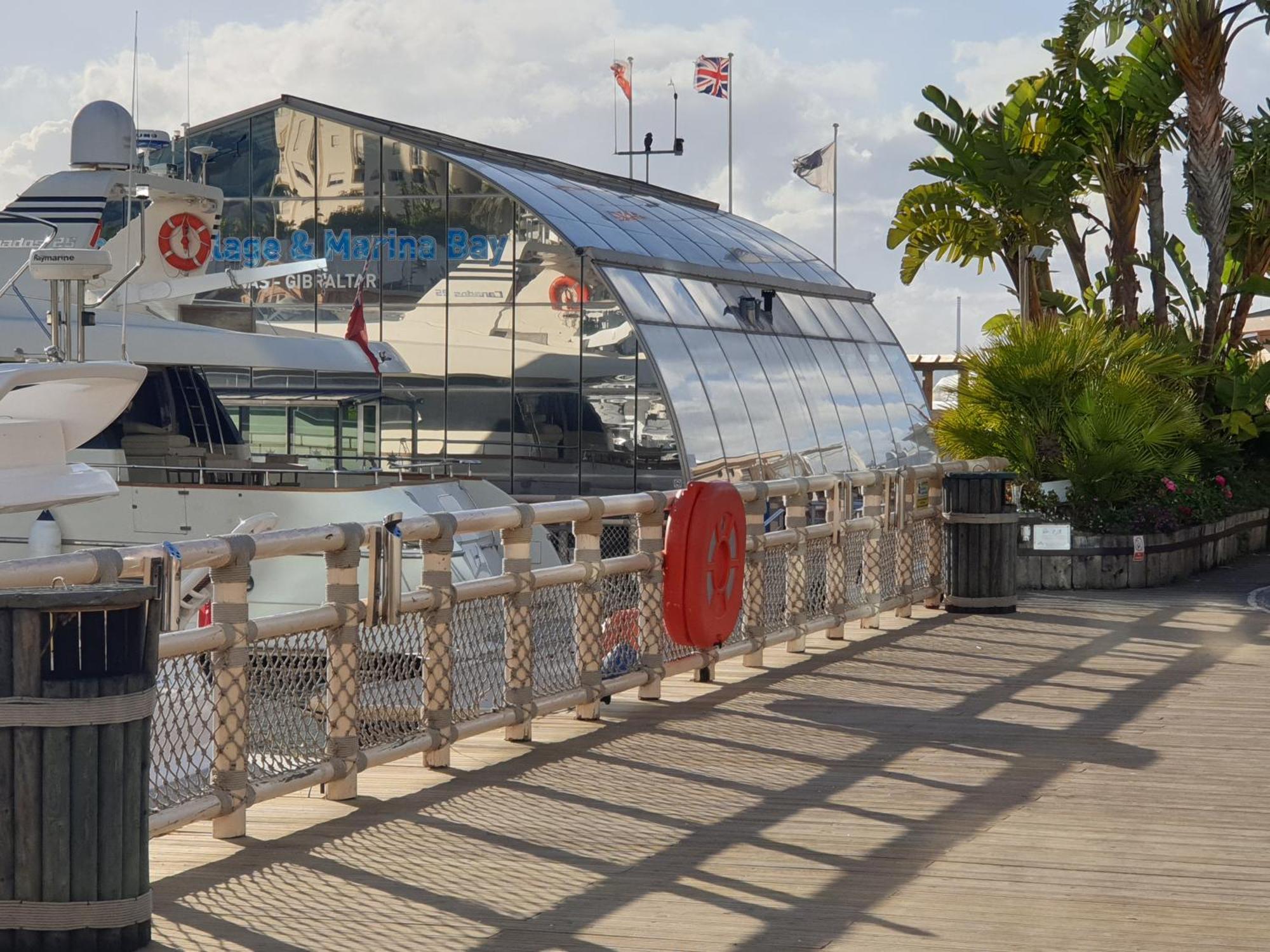 Luxury Yacht Stay "White Dove" Sleeps 6 Gibraltar Eksteriør bilde